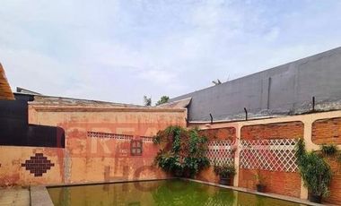 DIJUAL RUMAH (Ada Kolam Renang)DI JL. BDN CILANDAK BARAT/CIPETE JAKARTA SELATAN