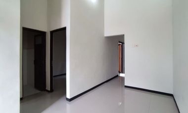 RUMAH MURAH TEPI JALAN DI PRAMBANAN 300JT FASILITAS LENGKAP