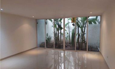 Casa independiente en venta las Marias Valledupar