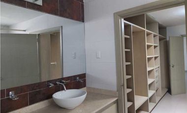 Casa independiente en venta las Marias Valledupar