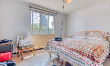 Oportunidad de Inversión! Casa con terreno de 1000 metros en Avda Perú