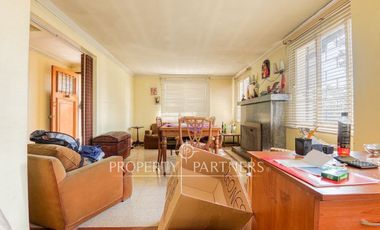 Oportunidad de Inversión! Casa con terreno de 1000 metros en Avda Perú