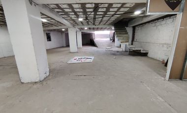 Local de arriendo en Av. 24 de Mayo – código:20317