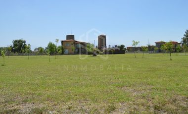 VENTA DE TERRENO EN VALQUIRICO  BARRIO DEL FRESNO, ZONA CENTRO.