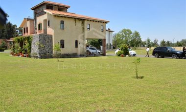 VENTA DE TERRENO EN VALQUIRICO  BARRIO DEL FRESNO, ZONA CENTRO.