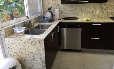 CASA EN VENTA EN AV PABLO NERUDA