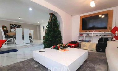 Casa Acacias, Los Cedros ID: 165769r