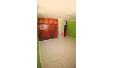 🏡 Acogedora Casa En Urb. López Albújar – Amplia, Moderna Y Lista Para Mudarse