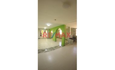 🏡 Acogedora Casa En Urb. López Albújar – Amplia, Moderna Y Lista Para Mudarse