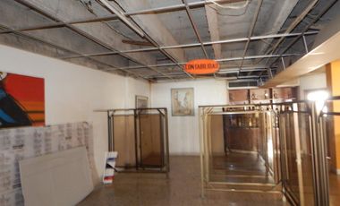 edificio en arriendo/venta en pie del cerro. Cod V90856