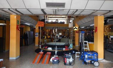edificio en arriendo/venta en pie del cerro. Cod V90856