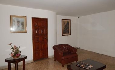 edificio en arriendo/venta en pie del cerro. Cod V90856