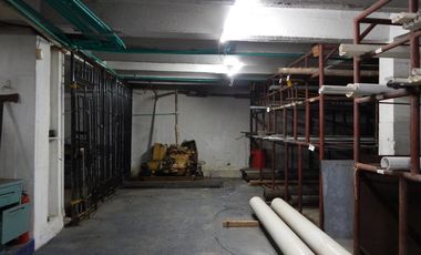 edificio en arriendo/venta en pie del cerro. Cod V90856