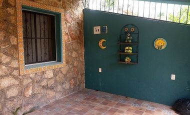 Espectacular Casa en Venta! Amplio Jardín, Valladolid, Pueblo