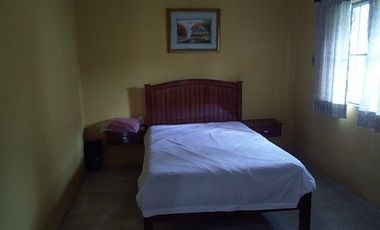 Espectacular Casa en Venta! Amplio Jardín, Valladolid, Pueblo