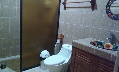 Espectacular Casa en Venta! Amplio Jardín, Valladolid, Pueblo