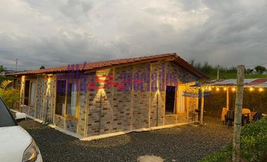 CASA CAMPESTRE EN VENTA EN PUERTA DE ALCALA/PEREIRA