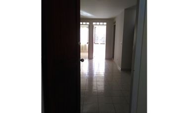 VENTA EDIFICIO 3 PISOS, CRISTOBAL COLON (GV W 6870482 )