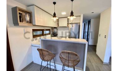 SE VENDE ESPACIOSO Y MODERNO TOWNHOUSE CHICUREO