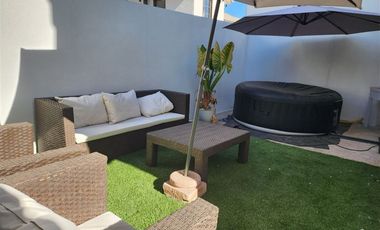 Casa en Venta en Condominio cercano a Arturo Prat, Machalí