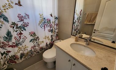 Casa en Venta en Condominio cercano a Arturo Prat, Machalí