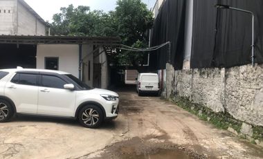 Lahan/ Ruang Usaha di Palmerah Utara II - Jakarta Barat