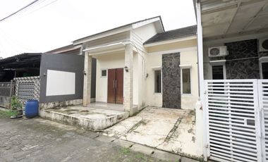 Rumah Hadap Utara 16 Menit ke Mal Pekayon Dibantu KPR J-40128