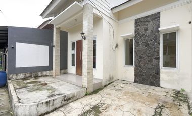 Rumah Hadap Utara 16 Menit ke Mal Pekayon Dibantu KPR J-40128