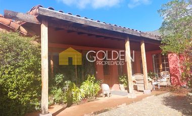 Casa en venta Curacaví / Condominio Valle Los Naranjos