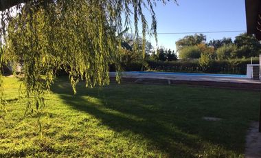 VENTA DE QUINTA EN Lobos