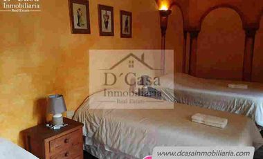 Hostal de Venta – Centro Histórico de Cuenca, 18 habitaciones