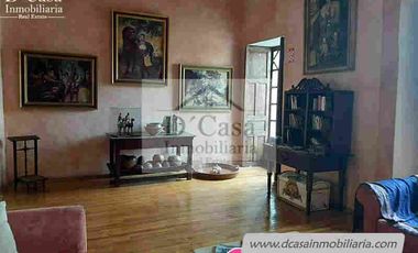 Hostal de Venta – Centro Histórico de Cuenca, 18 habitaciones