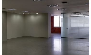 Local para oficinas en  Arriendo en  la Avenida Guayabal, Medellín