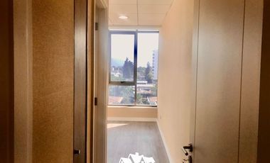 Oficina en Venta en 2 sur esquina 2 oriente