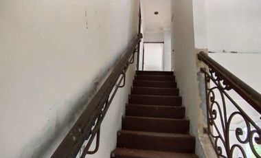 Rumah Setengah Jadi di Taman Imperial Golf Estate