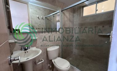 apartamento en arriendo en casco antiguo. Cod A16854