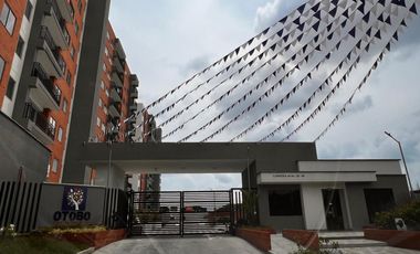 apartamento en arriendo en ciudad santa bárbara. Cod A587