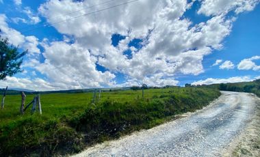 finca en venta en vereda las monjas. Cod V9763482