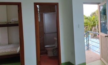 Casa en  venta en Tonsupa de 18 habitaciones con piscina - Tonsupa, Esmeraldas