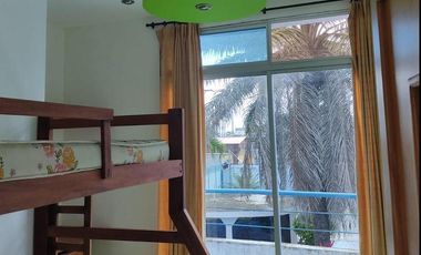 Casa en  venta en Tonsupa de 18 habitaciones con piscina - Tonsupa, Esmeraldas