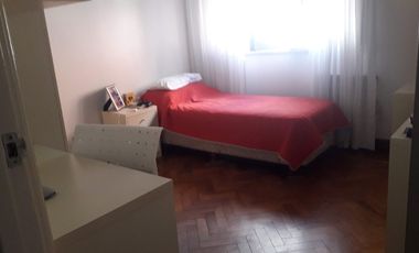 Casa en venta en Quilmes Centro