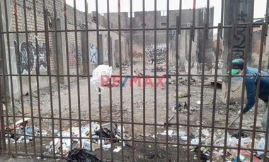 Se Vende Terreno Comercial De 500 M2 En Av Grau Cercado De Lima