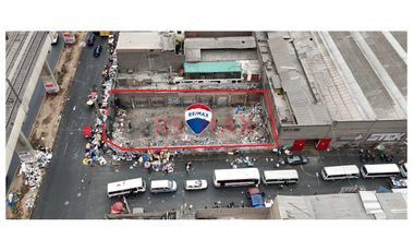 Se Vende Terreno Comercial De 500 M2 En Av Grau Cercado De Lima