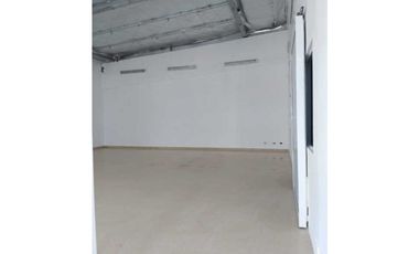 Se Alquila Local con ventales amplio en Punta Paitilla