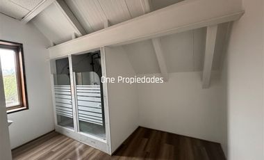Local Comercial en Arriendo con Estacionamientos