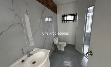 Local Comercial en Arriendo con Estacionamientos