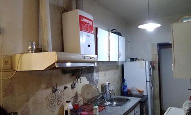 Venta - Depto en P. Baja de 3 dormitorios - Centro de Neuquén Capital