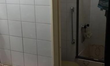 Venta - Depto en P. Baja de 3 dormitorios - Centro de Neuquén Capital