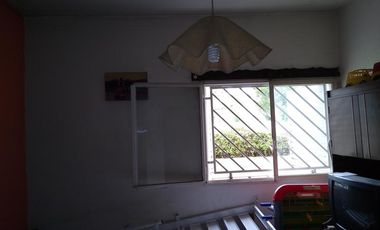Venta - Depto en P. Baja de 3 dormitorios - Centro de Neuquén Capital