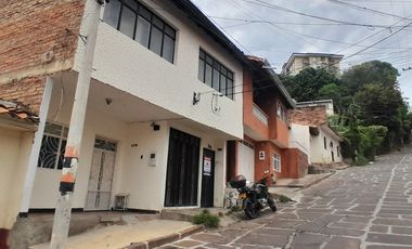 apartamento en arriendo en carlos martinez. Cod A35165